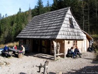 Zakopane - RegionTatry.pl - Schronisko (herbaciarnia) w Dolinie Strążyskiej Zakopane - RegionTatry.pl - Schronisko (herbaciarnia) w Dolinie Strążyskiej