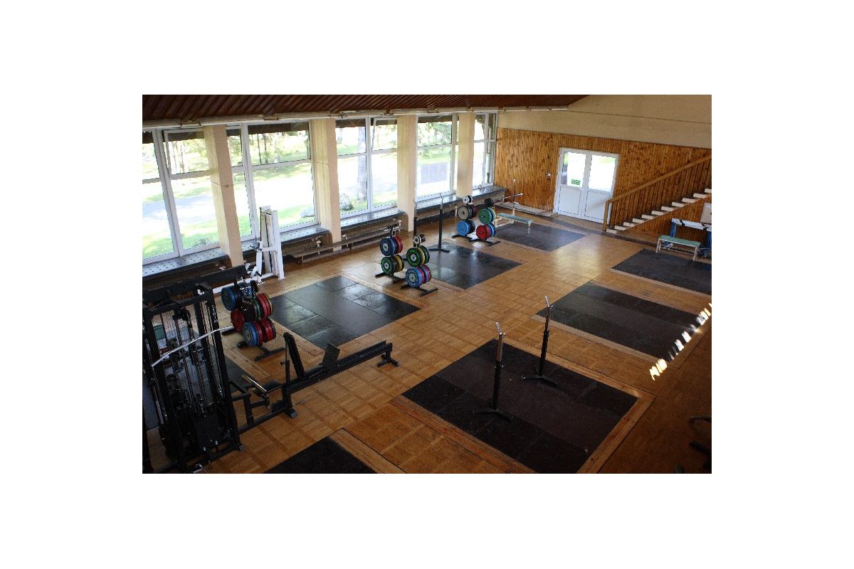 Siłownia i sala podnoszenia ciężarów COS Zakopane siłownia / fitness