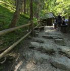 Wejście do Jaskini Mroźnej w Dolinie Kościeliskiej Jaskinia Mroźna - jaskinie - jaskinia - Tatry