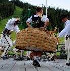 Nosal kompleks narciarski, karczma, ścieżka pod reglami Centrum Szkoleń Narciarskich i Snowboardowych Nosal oraz Karczma - ciekawe miejsca - ciekawe miejsce - Zakopane