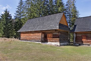 Krokusy w Dolinie Lejowej Dolina Lejowa - doliny - dolina - Tatry