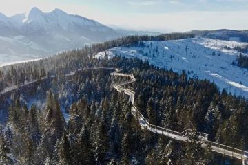 Spacer w koronach drzew i Tatrzańska Łomnica z biurem Prestige - jednodniowe - wycieczka na ścieżkę w koronach drzew - Zakopane