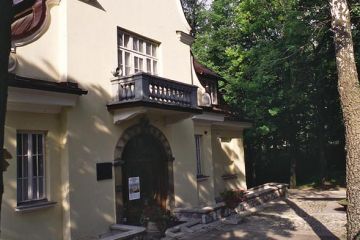 Galeria Sztuki im. Włodzimierza i Jerzego Kulczyckich w Zakopanem Galeria Sztuki im. Włodzimierza i Jerzego Kulczyckich - kultura - galeria sztuki - Zakopane