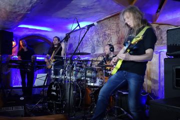 Muzyczna Grota Zakopane Muzyczna Grota - rozrywka - klub - Zakopane