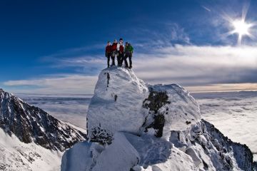 Biuro Przewodników Wysokogórskich Salewa Biuro Przewodników Wysokogórskich Salewa - z przewodnikiem - Tatry wycieczka z przewodnikiem - Zakopane