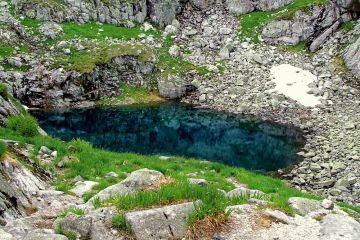 Zmarzły Staw Gąsiennicowy Zmarzły Staw Gąsienicowy - stawy i wodospady - staw / wodospad - Tatry