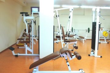 Gminna siłownia w Białym Dunajcu Gminna siłownia w Białym Dunajcu - sport i rekreacja - siłownia / fitness - Biały Dunajec