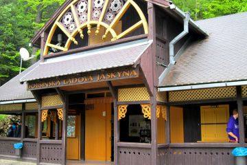 Spisz i Jaskinia Lodowa - Słowacja - wycieczka z Zakopanego Słowacki Spisz i Jaskinia Lodowa z biurem Strama - jednodniowe - Wycieczka na Słowacki Spisz - Zakopane