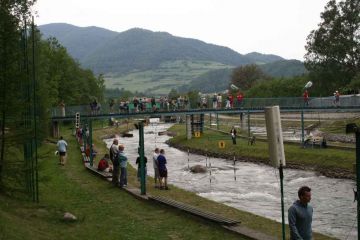 Wietrznica Tor Kajakarstwa Górskiego Wietrznica Tor Kajakarstwa Górskiego - sport i rekreacja - rafting spływ kajakowy / pontonowy - Łącko