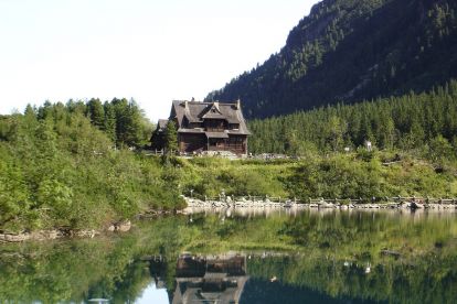 Morskie Oko i schronisko PTTK w Morskim Oku Morskie Oko i schronisko PTTK w Morskim Oku