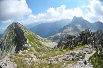 Szpiglasowy Wierch. Widok na szczyt Miedziane Szpiglasowy Wierch. Widok na szczyt Miedziane